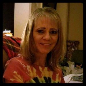 Meet your Posher, Rebecca